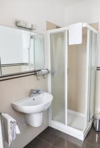 A bathroom at Albergo Silvio