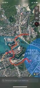 a map of a freeway with red arrows on it at Camera Monica in Peschiera del Garda