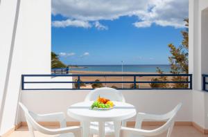
Een balkon of terras bij Aparthotel Costa Mar
