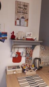 A kitchen or kitchenette at GELSO HOME