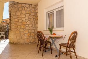 Balkón nebo terasa v ubytování Apartman Dadi