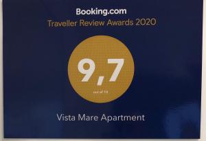 Certifikát, ocenenie alebo iný dokument vystavený v ubytovaní Vista Mare Apartment con parcheggio privato
