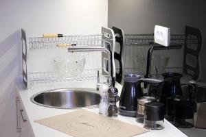 Bilik mandi di Bane Apartmani