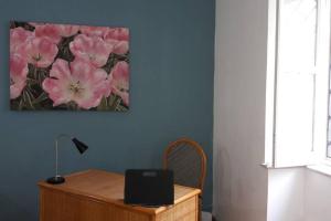 A television and/or entertainment centre at Casa Fabio