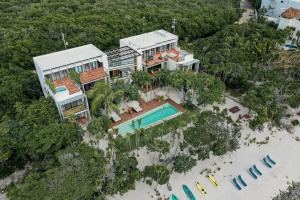 Bazén v ubytování Tulsayab luxury development nebo v jeho okolí
