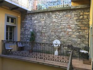 A balcony or terrace at Casa Mario Lupo - Apartments and Rooms