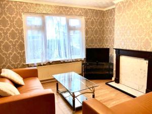 Gallery image of Room only guest accommodation, guest house in Bangor