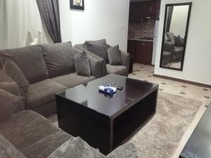 Un lugar para sentarse en Dorar Darea Serviced Apartments - Al Malqa