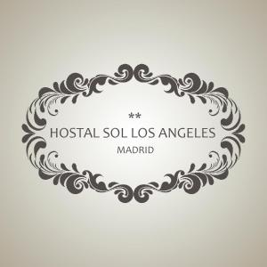 una struttura ornamentale in stile hotel solos angeles marid di Hostal Sol Los Angeles a Madrid