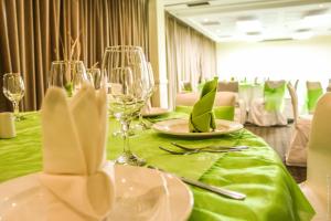 Restaurace v ubytování Holiday Inn Leon by IHG