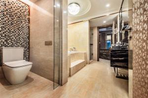Koupelna v ubytování Mercure Chongqing Downtown + 82 fotografií