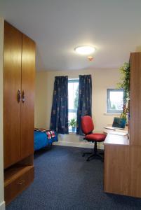 A seating area at West Park Summer Campus 