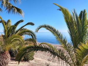 Galeriebild der Unterkunft Bea Laguna Beach Vera Playa - Gratis Jacuzzi in Vera