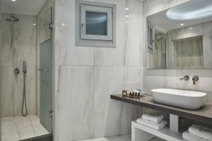 Um banheiro em Grand Beach Hotel