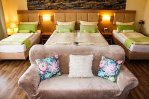 Galería fotográfica de Hotel Seerose Garni en Nohfelden 37 fotos más