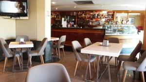 Lounge nebo bar v ubytování Hotel Santana