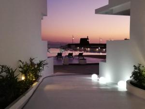Uma varanda ou terraço em CalaLanzarote Suites Hotel - Adults Only