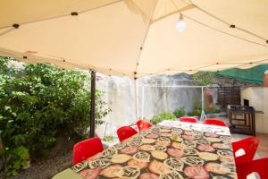 Patio alebo iná vonkajšia časť ubytovania Club Villamar - Nepal