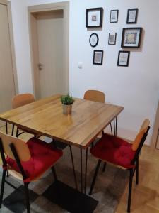 Fotografie z fotogalerie ubytování For5 v destinaci Ðakovo