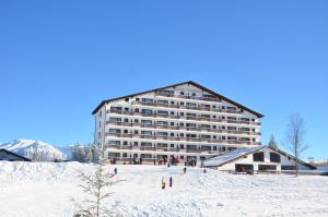 Cheile Gradistei Fundata Resort iarna