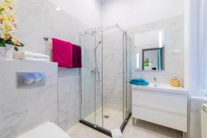 Kúpeľňa v ubytovaní Global Suites Budapest + 30 fotografií