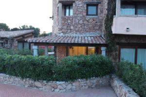 Imagen de la galería de Appartamento a Porto Rotondo - VILLAGGIO PUNTA VOLPE - IUN S5393, en Porto Rotondo