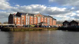 Holiday Inn Ellesmere Port/Cheshire Oaks, an IHG Hotel