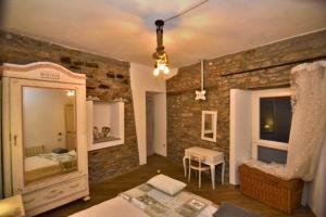 A bathroom at Il Borgo del Castello