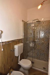 A bathroom at Il Borgo del Castello