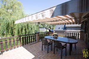Balkón nebo terasa v ubytování Gîte Scopa