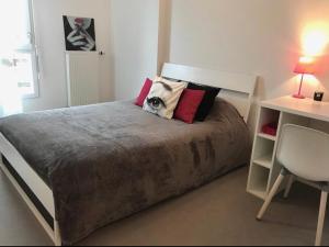 Cama o camas de una habitación en Beautiful 3 bedroom flat 8-9 persons
