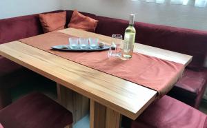 Area tempat duduk di Appart Gfall