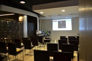 TV a/nebo společenská místnost v ubytování Hotel Naitendì
