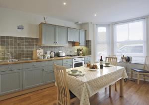 Køkken eller tekøkken på 12 The Craighurst