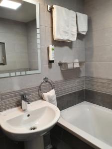 Koupelna v ubytování Hotel Piano 2 - Mont-St-Guibert - Louvain-la-Neuve