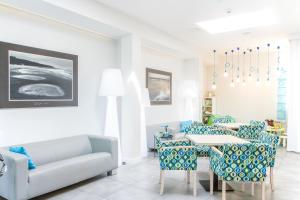 Posedenie v ubytovaní Apartamenty Nad Parsętą Szpitalna 7