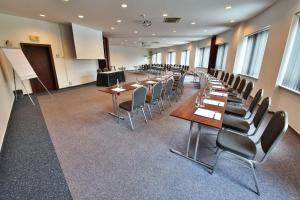 Ärikülastajate ala ja/või konverentsiruum majutusasutuses Hotel Jana