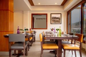 Posezení v ubytování Lemon Tree Hotel, Thimphu