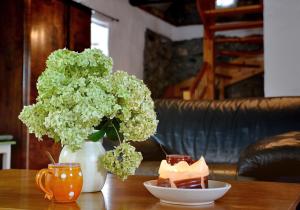 Posezení v ubytování Kapolcs Cottage + 15 fotografií