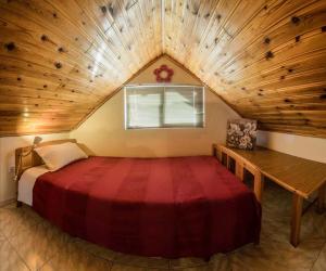 Postel nebo postele na pokoji v ubytování Guesthouse Theodorou