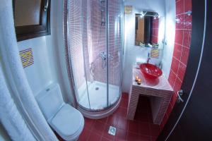 Zdjęcie z galerii obiektu Dafni's Seaside Luxury Studios w mieście Nikiti