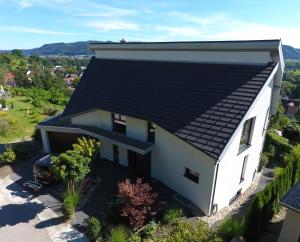 Nespecifikovaný výhled na hory nebo výhled na hory při pohledu z apartmánu