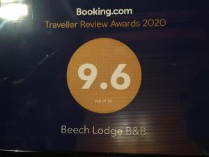Certifikát, hodnocení, plakát nebo jiný dokument vystavený v ubytování Beech Lodge B&B