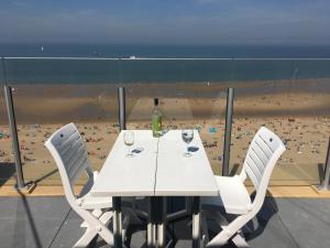 A general sea view or a sea view taken from Az apartmant