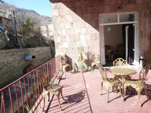 Balkón nebo terasa v ubytování Guest house in Alaverdi