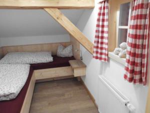 Ein Bett oder Betten in einem Zimmer der Unterkunft Seewiesenalm