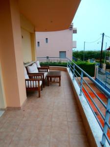 A balcony or terrace at Dimitrios Apartments