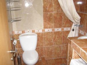 A bathroom at Dimitrios Apartments