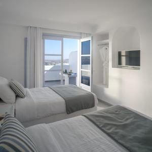 Gallery image of Maison Des Lys - Luxury Suites in Akrotiri