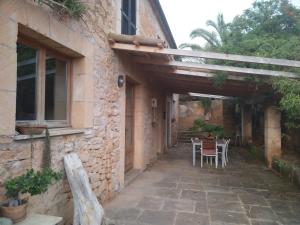 Gallery image of Lujosa casa mallorquina restaurada "Es carrero" in Ses Salines +46 photos